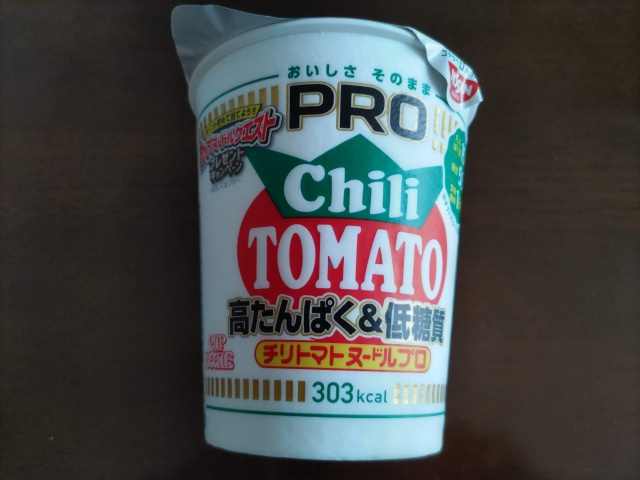 カップヌードルPRO 高たんぱく＆低糖質 チリトマトヌードルの写真