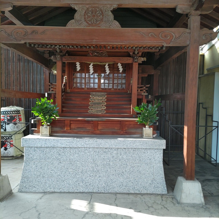 東川崎蛭子神社の社殿